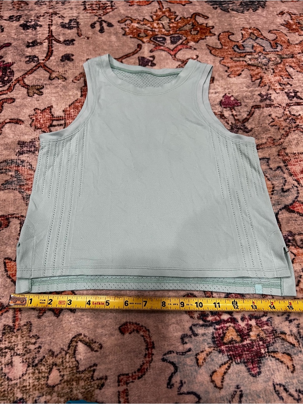 Lululemon Sea foam Train to Be Tank